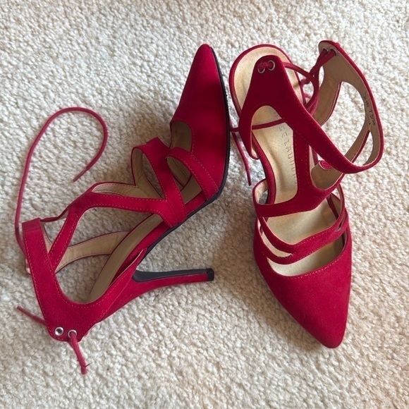 Red Pointed-Toe Strappy Lace Up Heels Women's 7.5‎ - Picture 1 of 1